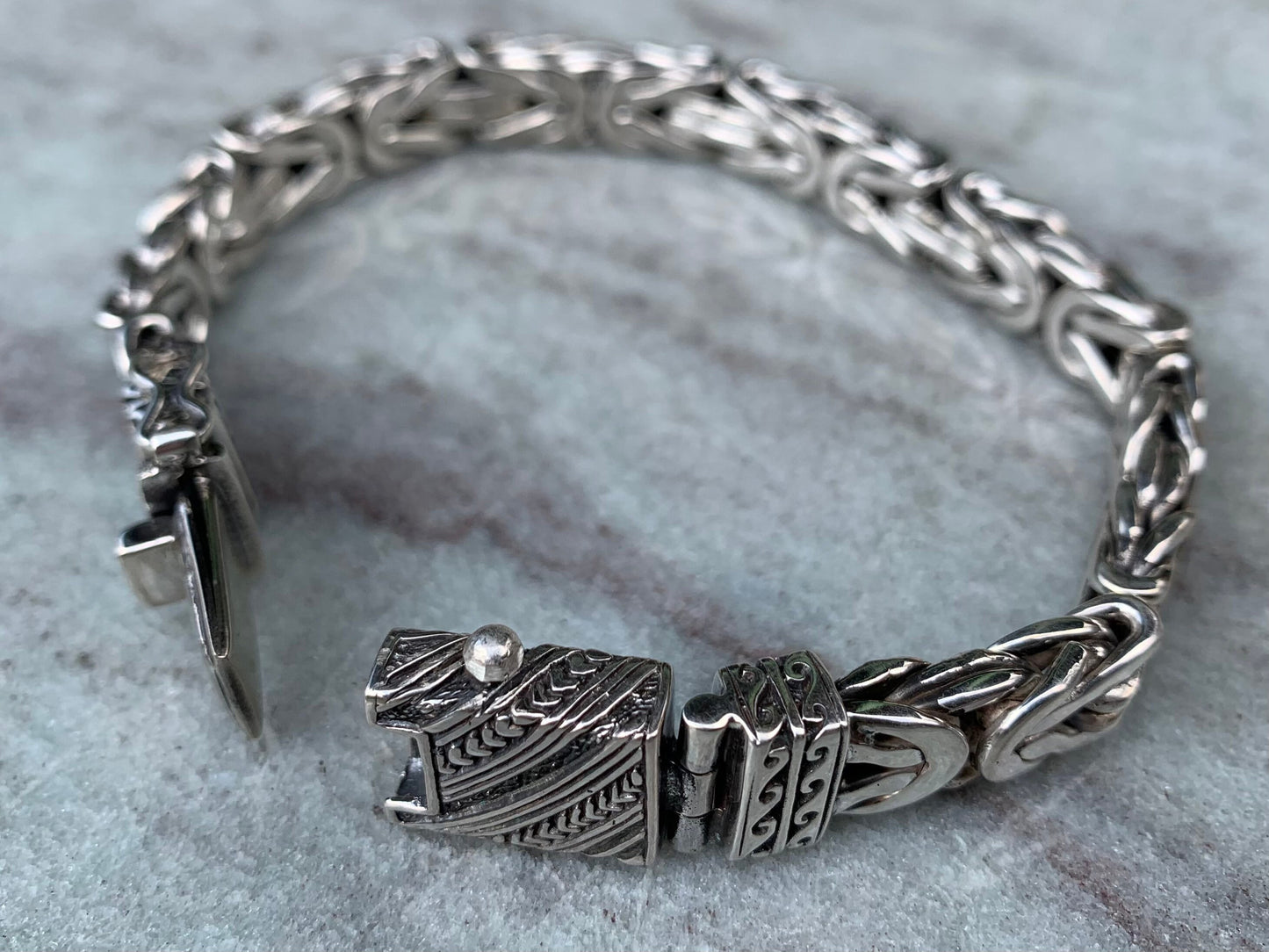 Hawaiian Tribal Byzantine Bracelet, 9mm. Sterling Silver.