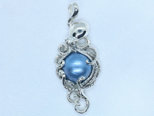 Octopus Blue Mabe Pearl Silver Pendant Necklace (Hawaiian Hee)