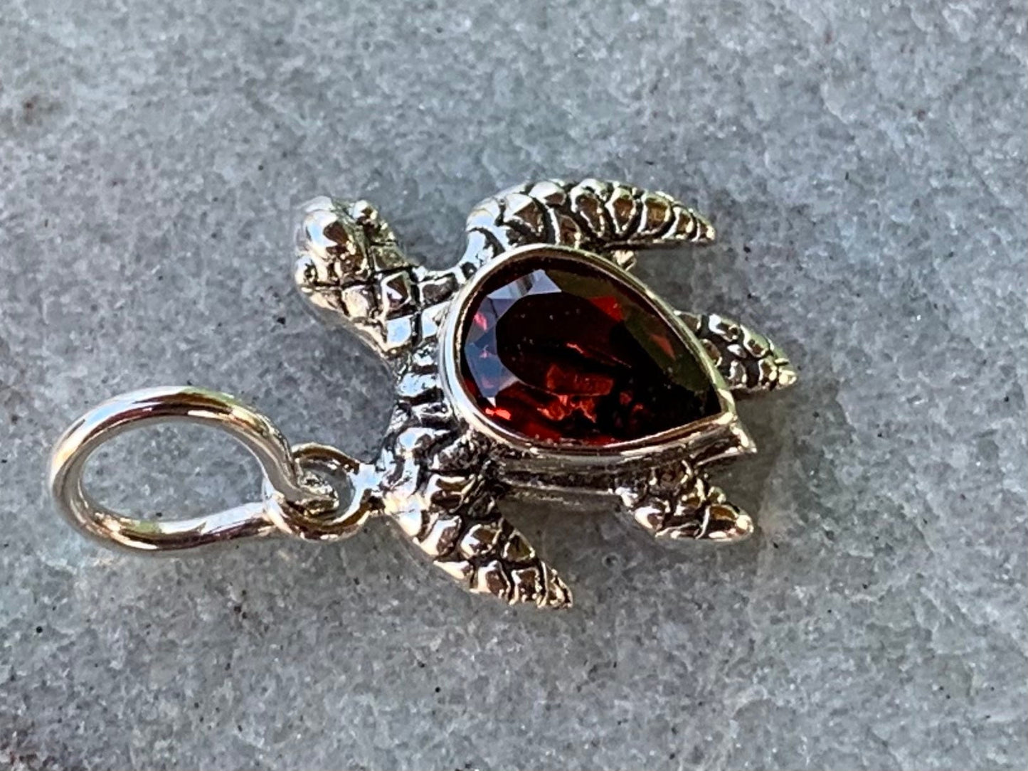Honu Turtle Garnet Silver Charm Necklace Pendant