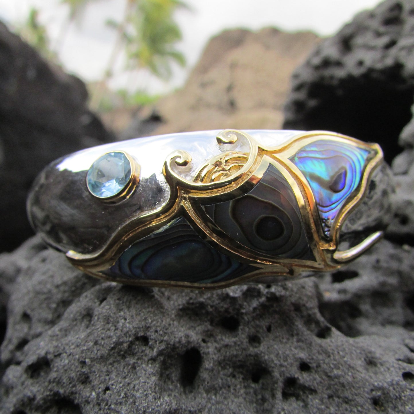 Manta Ray Cuff Bracelet. Sterling Silver, 18K Gold Vermeil Plated, Blue Topaz