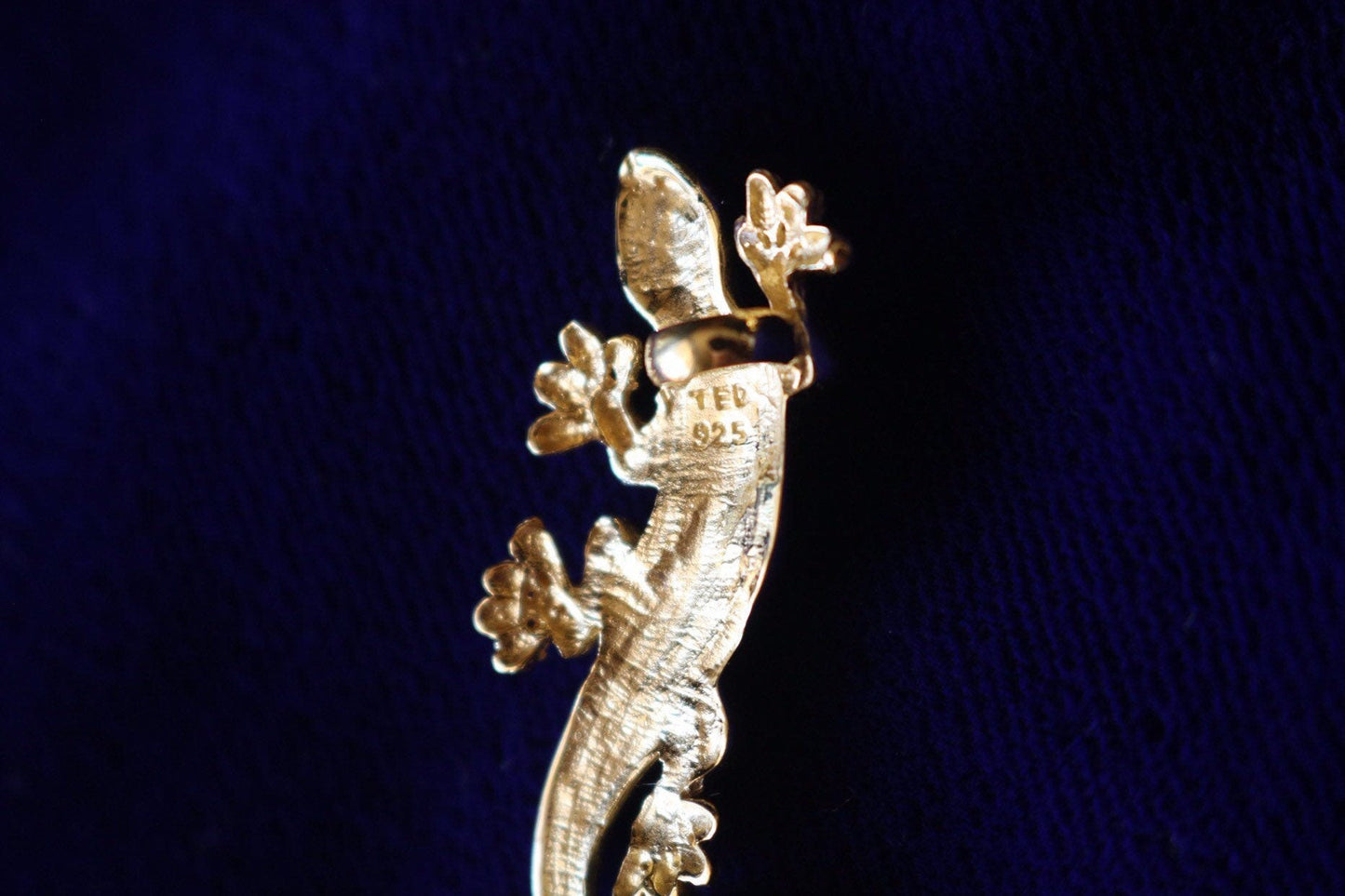 Hawaiian Gecko Lizard Salamander Necklace Pendant. Vermeil 18k Gold Silver Abalone Paua Shell Peridot.