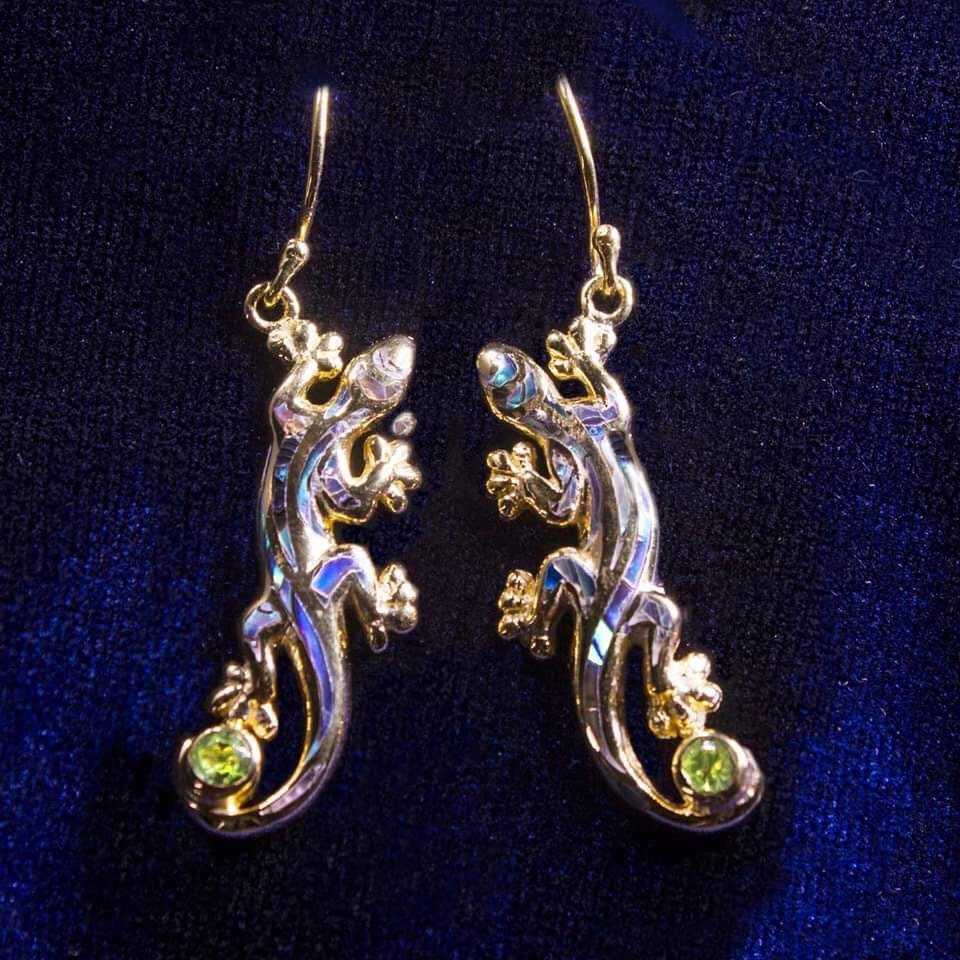 Hawaiian Gecko Lizard Salamander Earrings. Vermeil 18k Gold Silver Abalone Paua Shell Peridot.