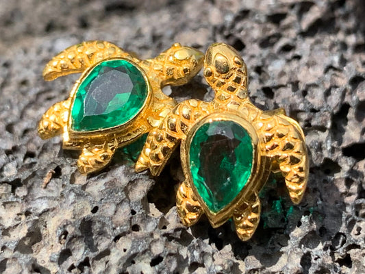 Emerald Turtle Stud Earrings. Gold Vermeil.