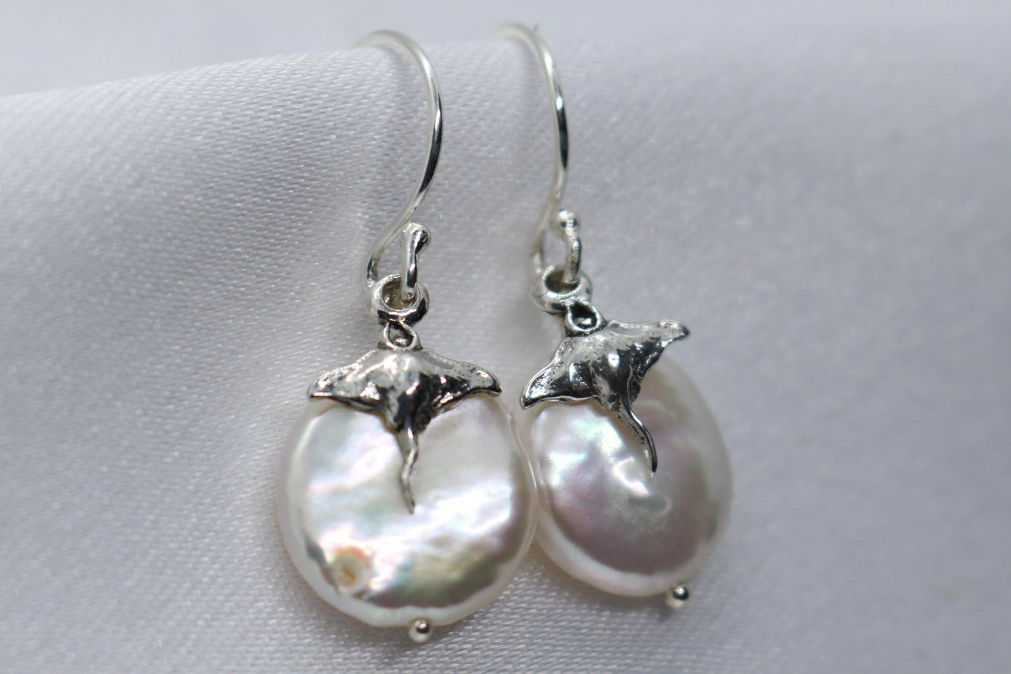Manta Ray Pearl Silver charm coin earrings