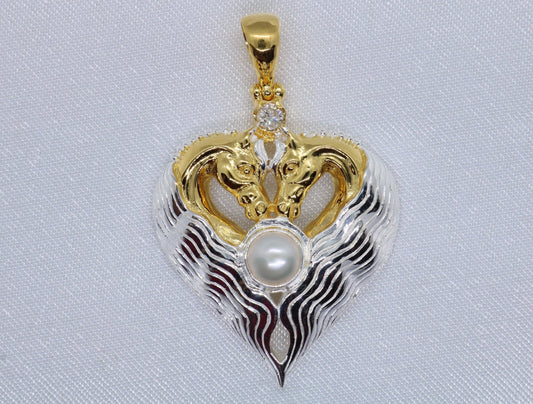 Horses Heart Necklace Pendant. 3mm Diamond, or Zircon, Pearl, 18K Gold Vermeil, Silver.