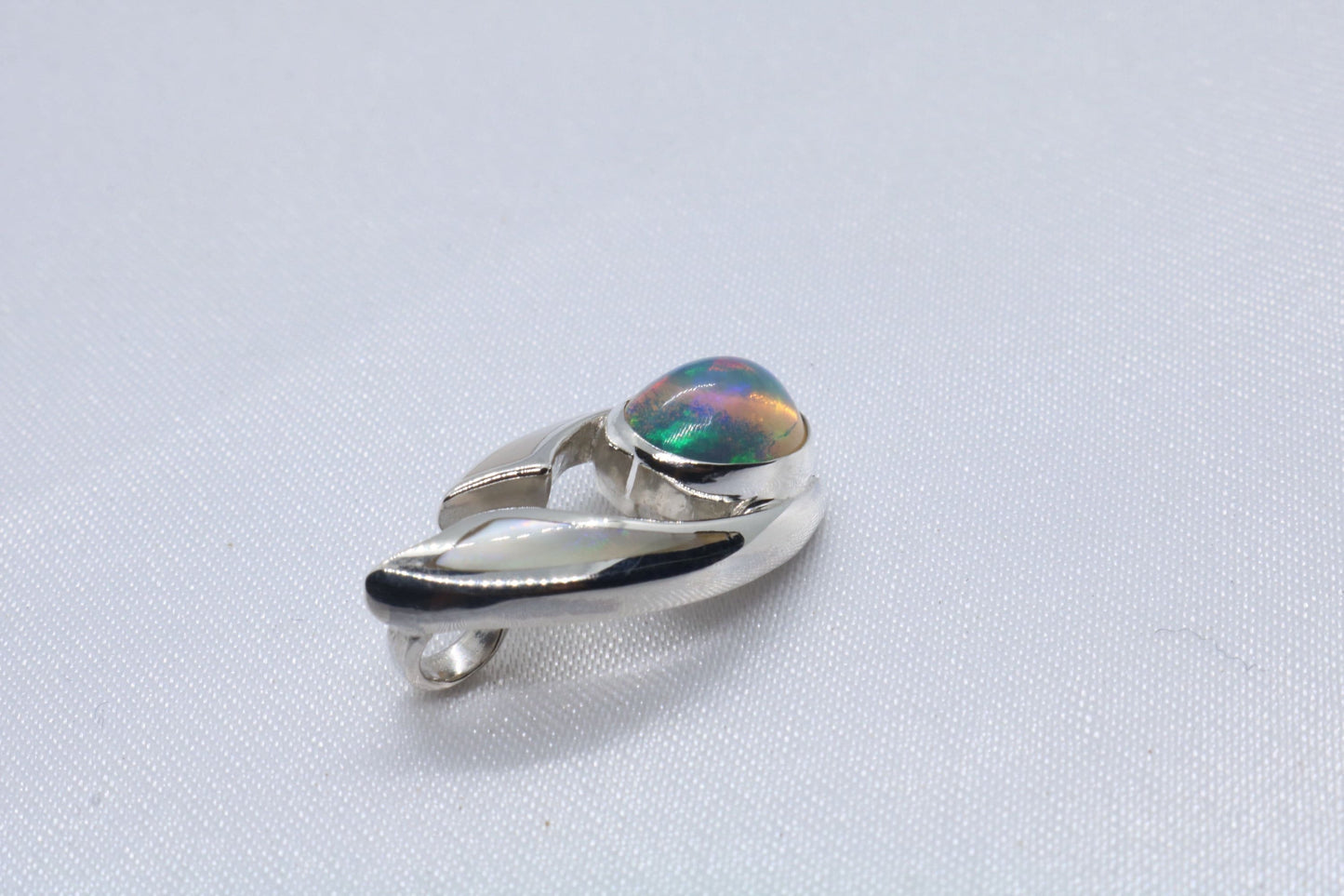Opal Wave Hawaiian Nalu Silver Mother of Pearl Necklace Pendant