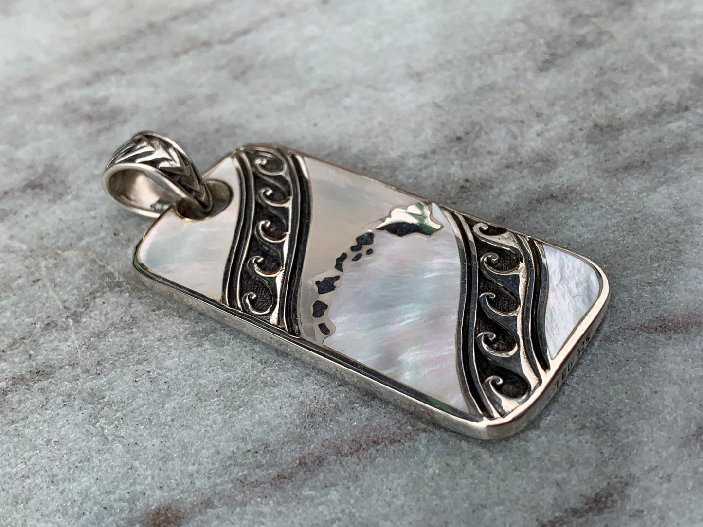 Hawaiian Islands Tribal Design Pendant Necklace. Sterling Silver, Mother of Pearl.