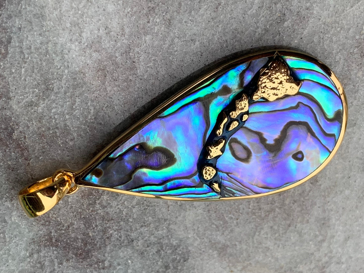Hawaiian Islands Chain Necklace Pendant. Kauai, Oahu, Maui, Big Island of Hawaii. Silver, 18k Gold, Abalone Paua Shell.