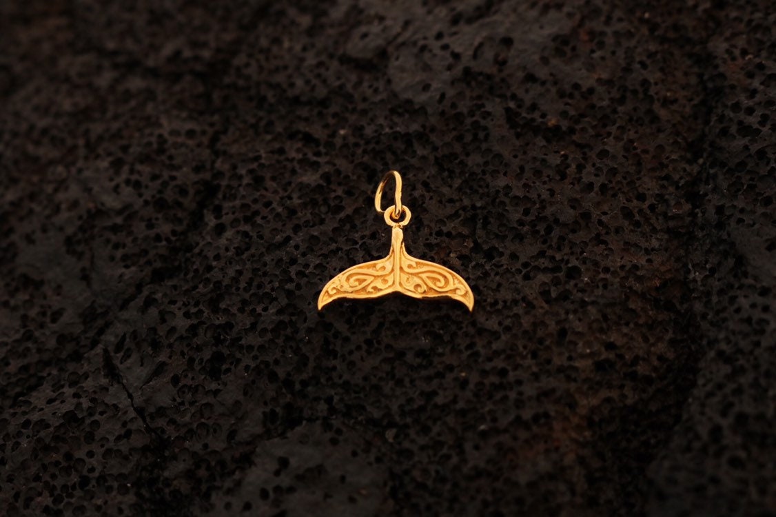 18K Gold Vermeil Whale Tail Necklace Pendant.