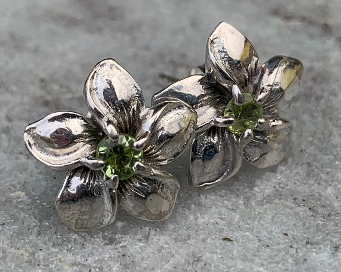 Plumeria Flower Earrings Studs. Sterling Silver. Peridot.