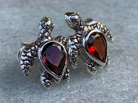 Honu Turtle Garnet Earrings Silver Studs