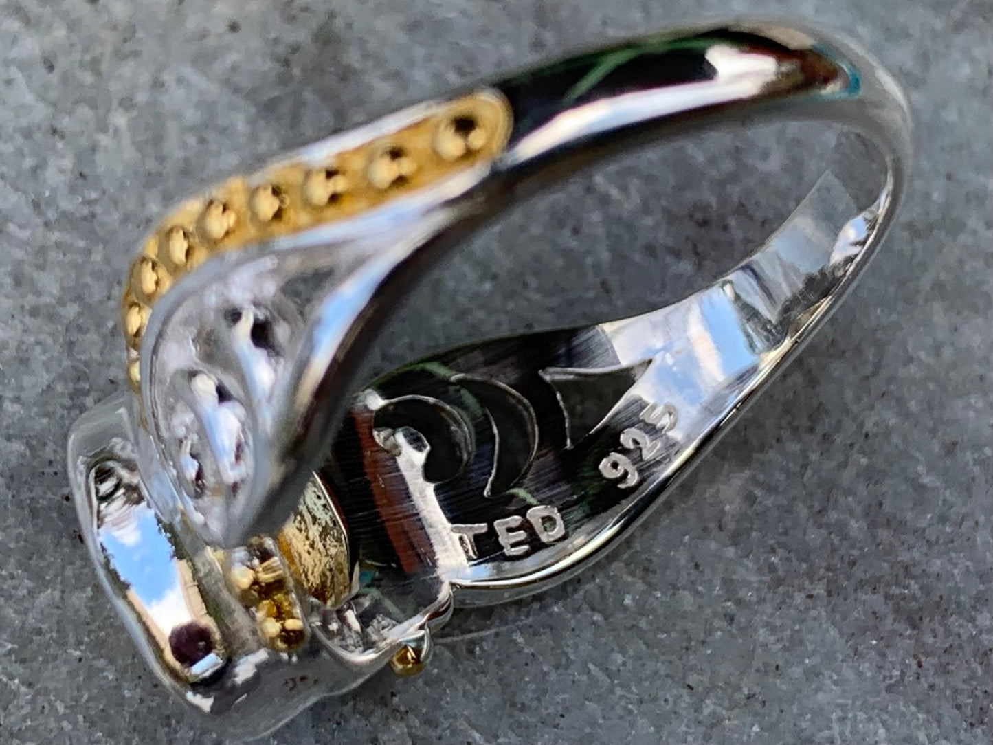 Citrine Wave Ring. Silver, Gold.