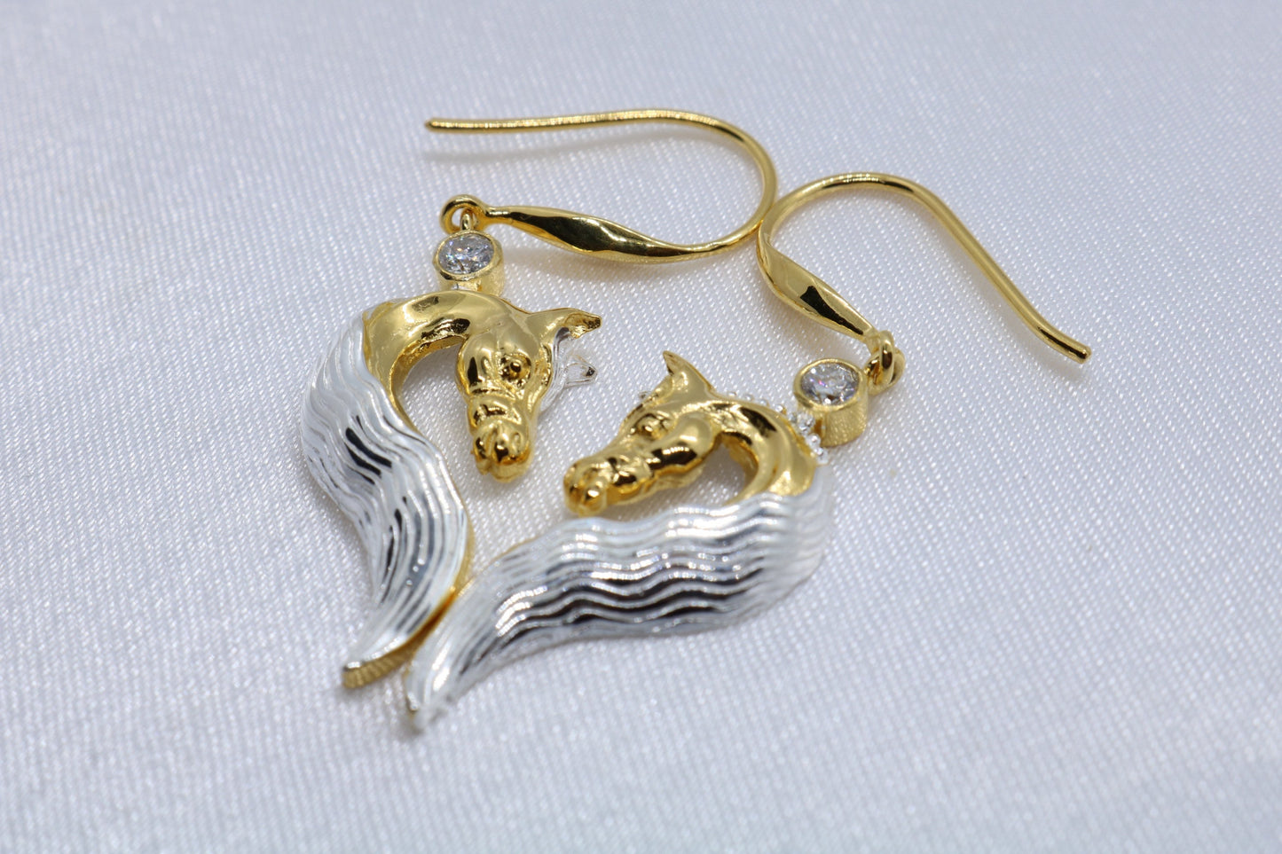 Horses Heart Earrings. 3mm Diamond, or Zircon. 18K Gold Vermeil, Silver.