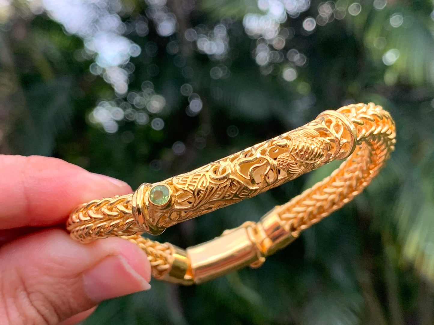 18K Gold Vermeil Peridot Bracelet. Hawaiian Turtle (Honu) and Manta Ray (Hahalua) Design.