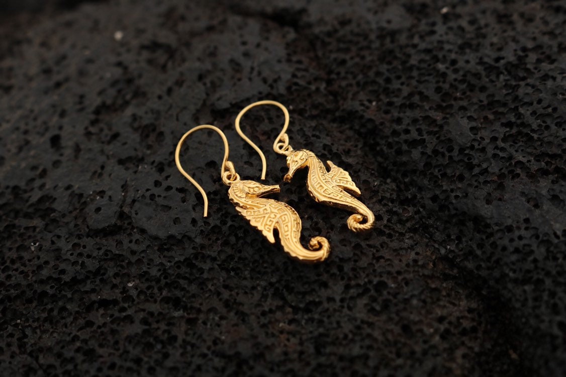 18K Gold Vermeil Seahorse Earrings.