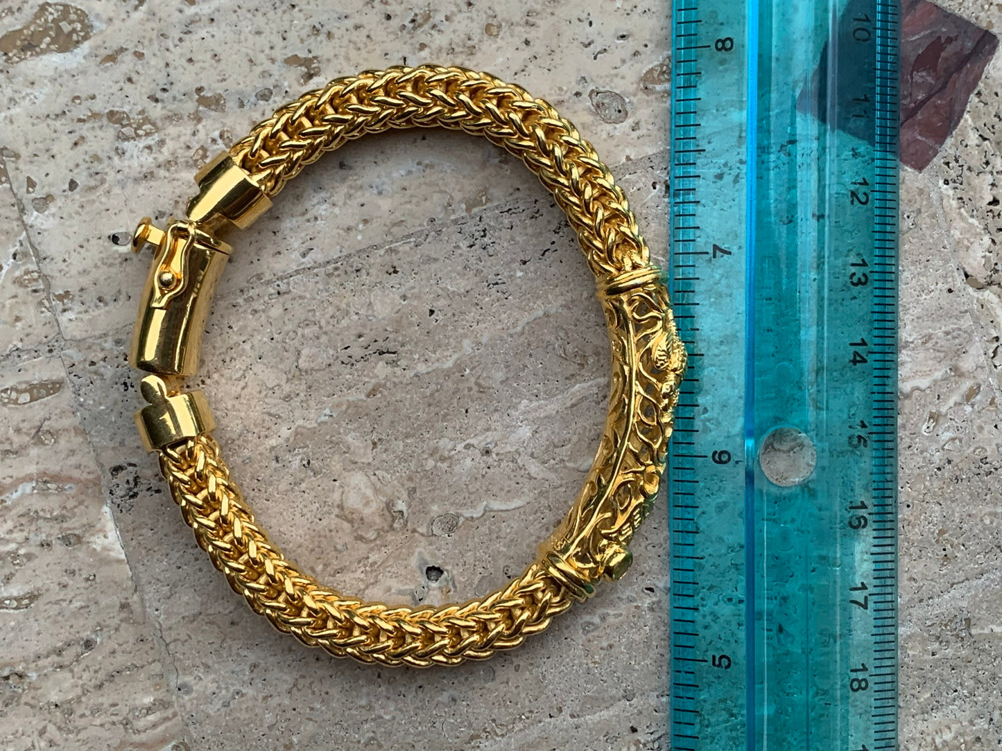 18K Gold Vermeil Peridot Bracelet. Hawaiian Turtle (Honu) and Manta Ray (Hahalua) Design.