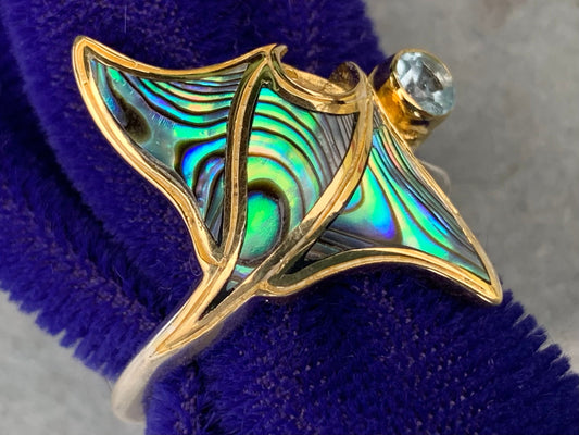 Manta Ray Gold Vermeil Ring. Blue Topaz. Abalone Paua Shell.