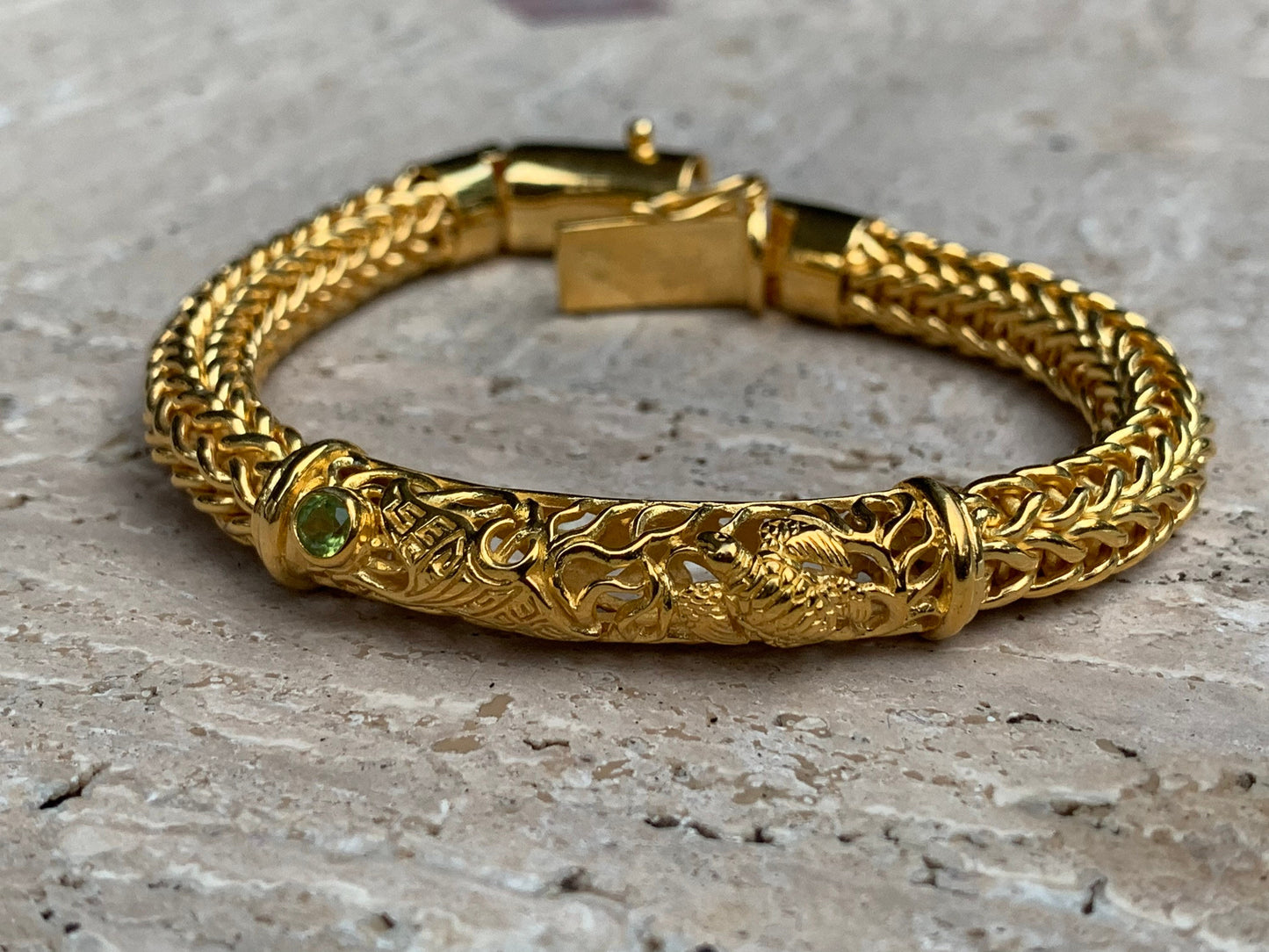 18K Gold Vermeil Peridot Bracelet. Hawaiian Turtle (Honu) and Manta Ray (Hahalua) Design.