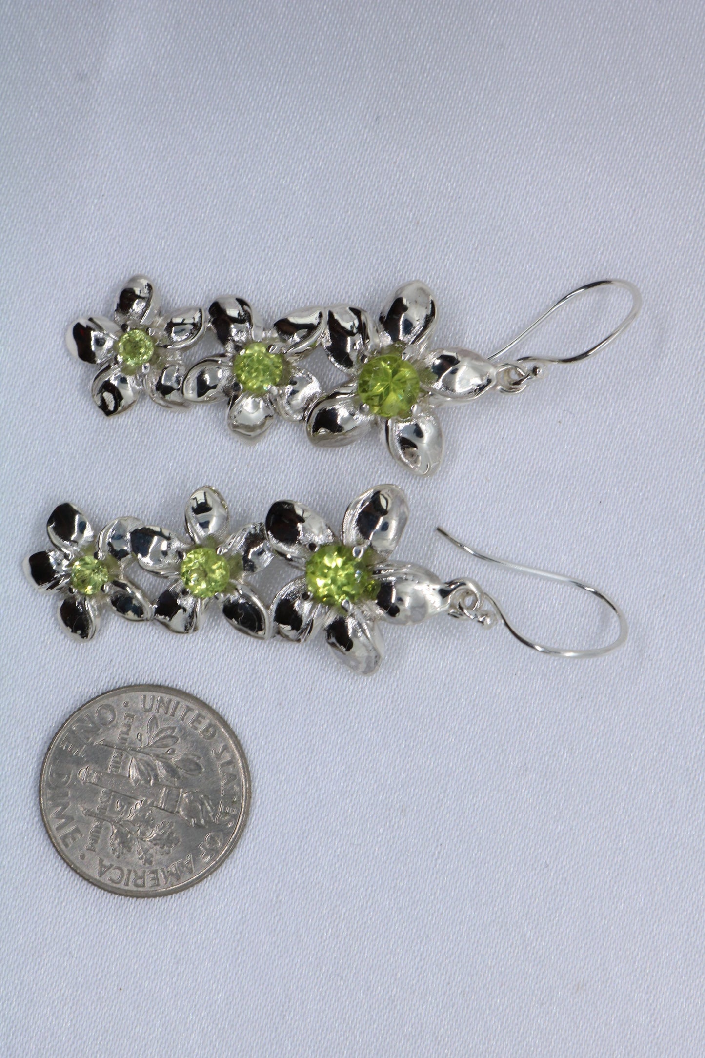 Plumeria triple flowers pendant. Silver, peridot, or blue topaz.