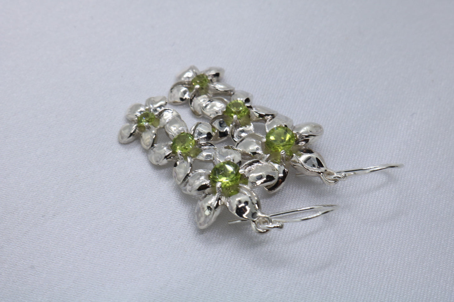 Plumeria triple flowers pendant. Silver, peridot, or blue topaz.