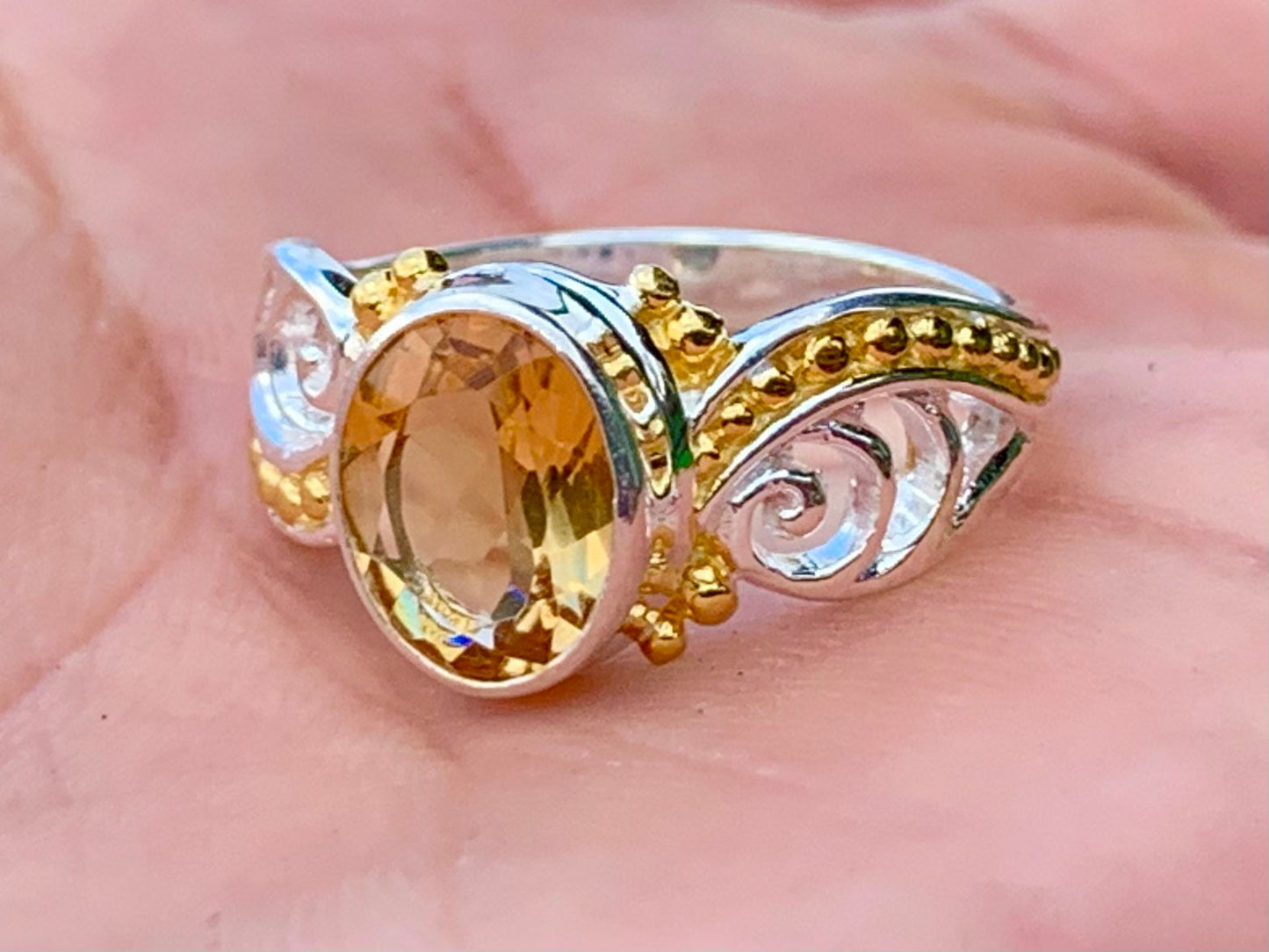 Citrine Wave Ring. Silver, Gold.