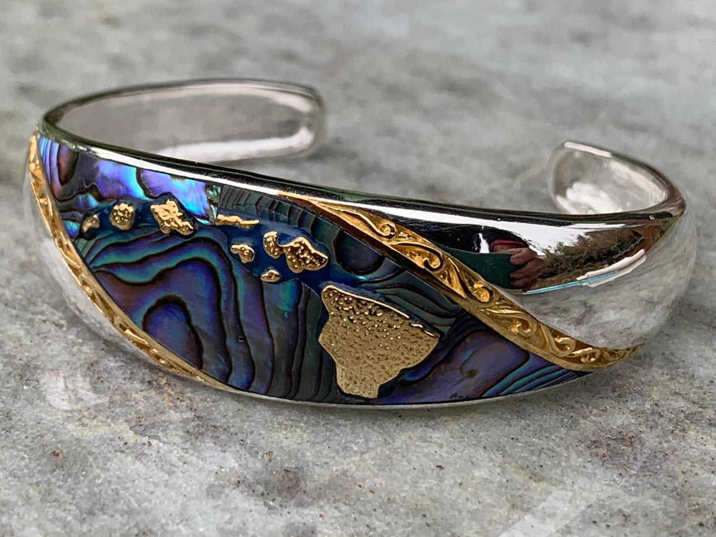 Hawaiian Islands Chain Bracelet Cuff. Kauai, Oahu, Maui, Big Island of Hawaii. Silver, 18k Gold, Abalone Paua Shell.