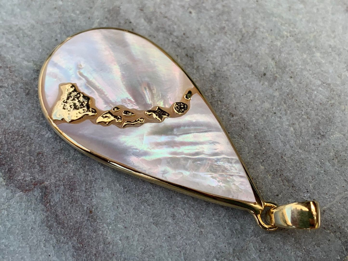 Hawaii Islands Chain Necklace Pendant. Gold Vermeil, Mother of Pearl.