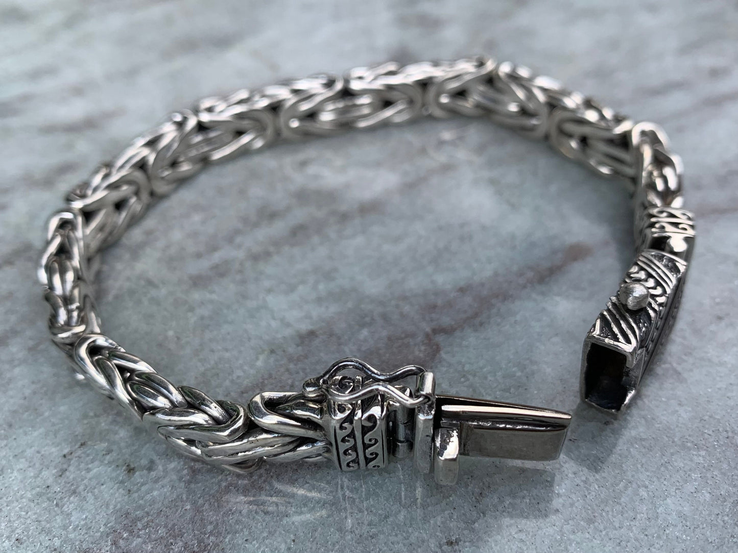 Hawaiian Tribal Byzantine Bracelet, 9mm. Sterling Silver.