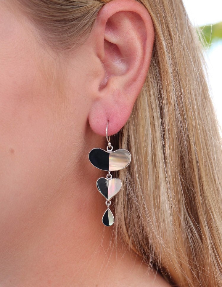 Heart Teardrop Earrings. Black Ouster, Mother of Pearl Shell. Sterling Silver.