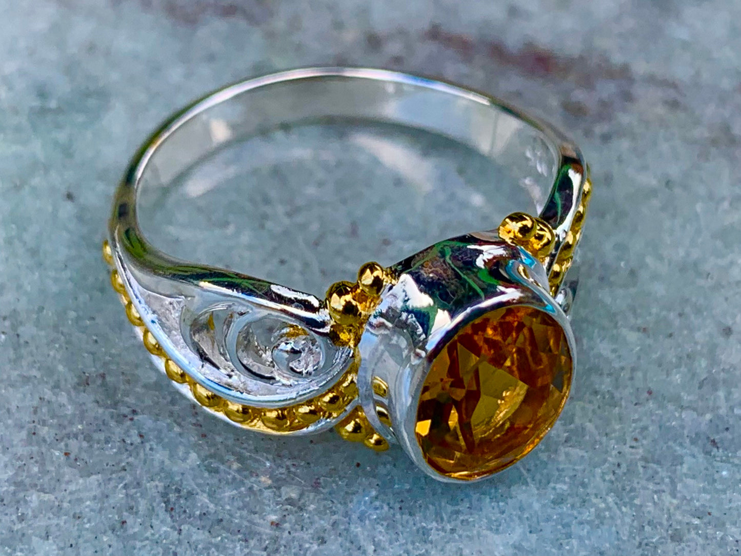 Citrine Wave Ring. Silver, Gold.