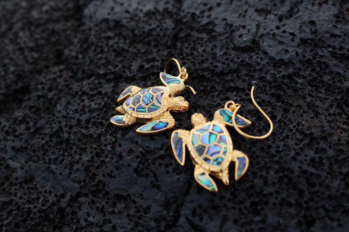 18K Gold Vermeil Green Sea Turtle Earrings. Hawaiian Honu Aumakua. Abalone Paua Shell.