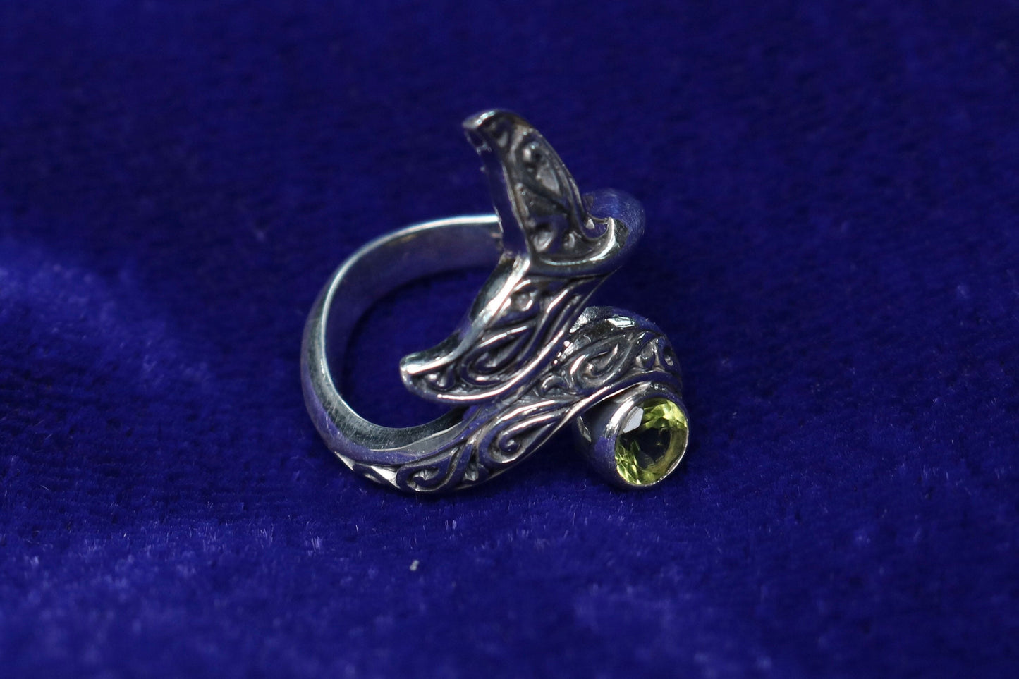 Whale Tail Ring Tribal Polynesian Tattoo Design. Peridot. Sterling Silver.