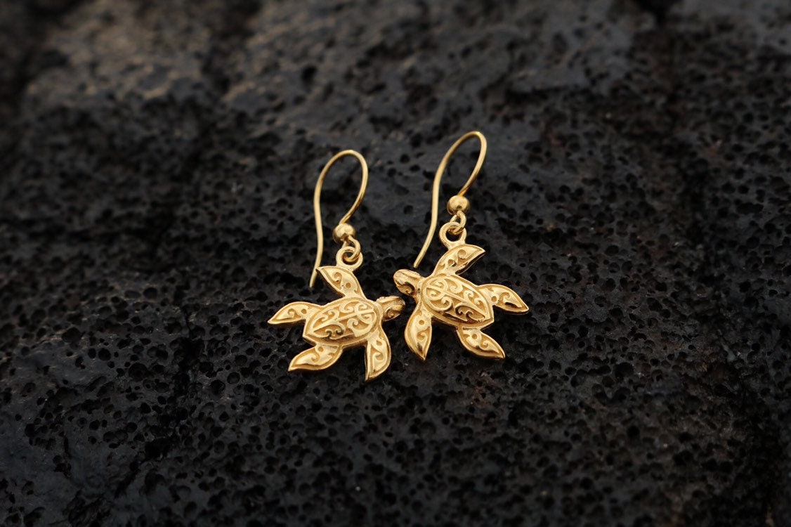 18K Gold Vermeil Tutrtle Earrings .