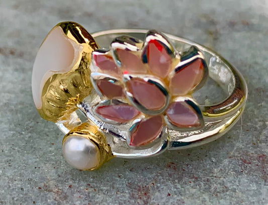 Pink Lotus Flower Ring. Sterling Silver, Pearl, Gold, Mother of Pearl.