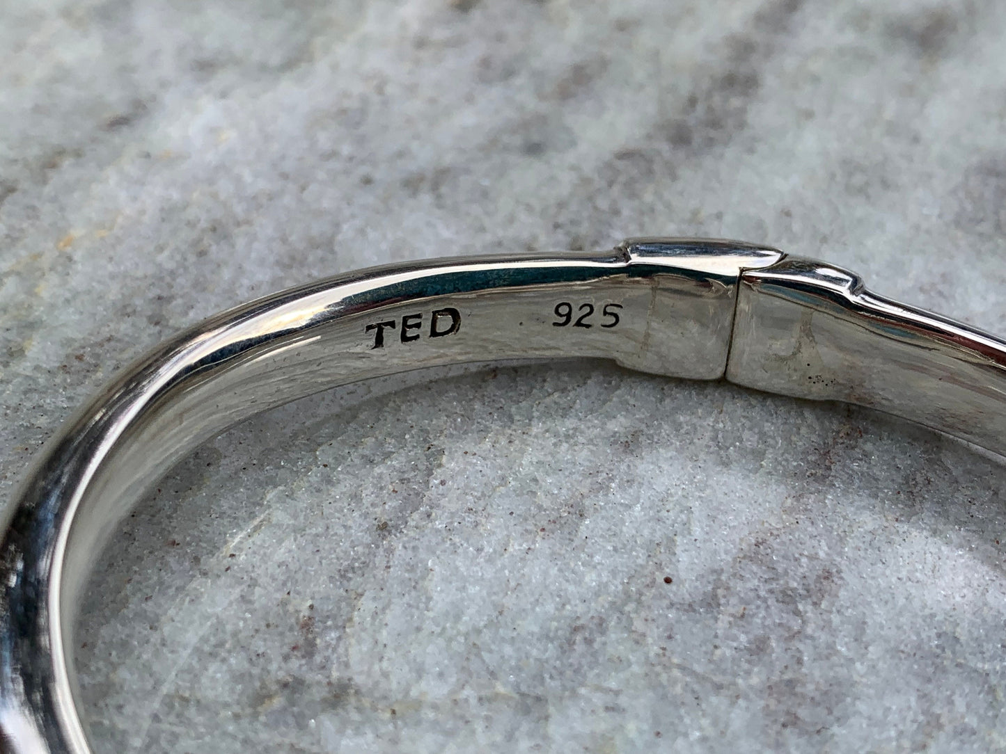 Whale tail bracelet. Larimar, Sterling Silver.