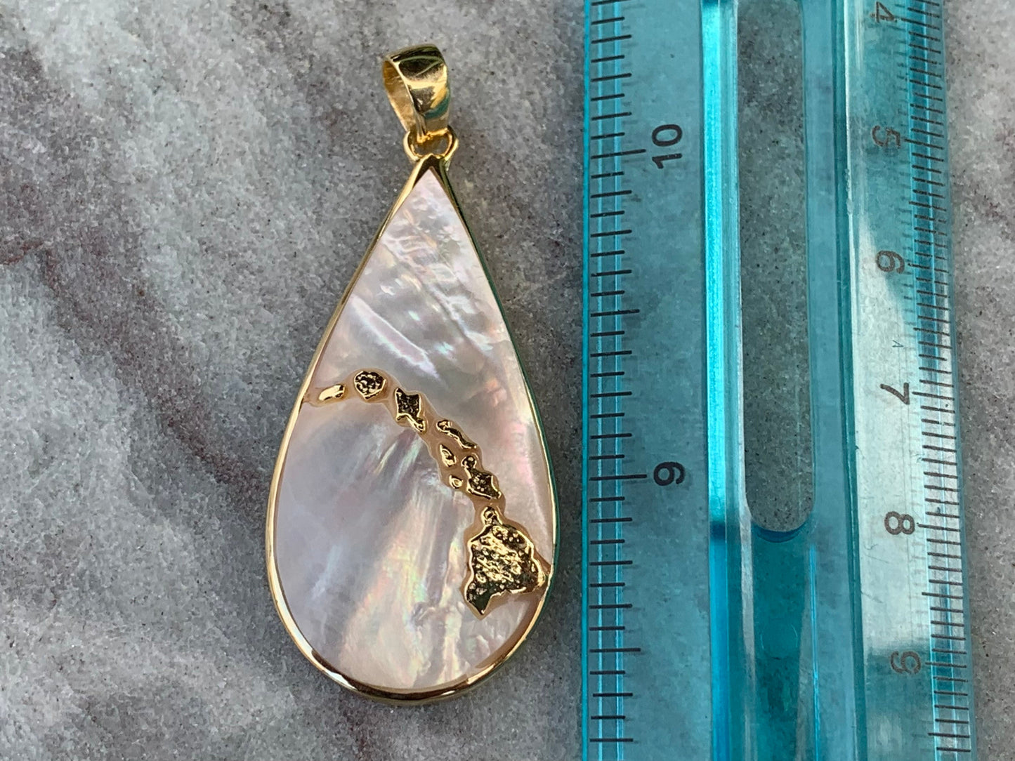 Hawaii Islands Chain Necklace Pendant. Gold Vermeil, Mother of Pearl.