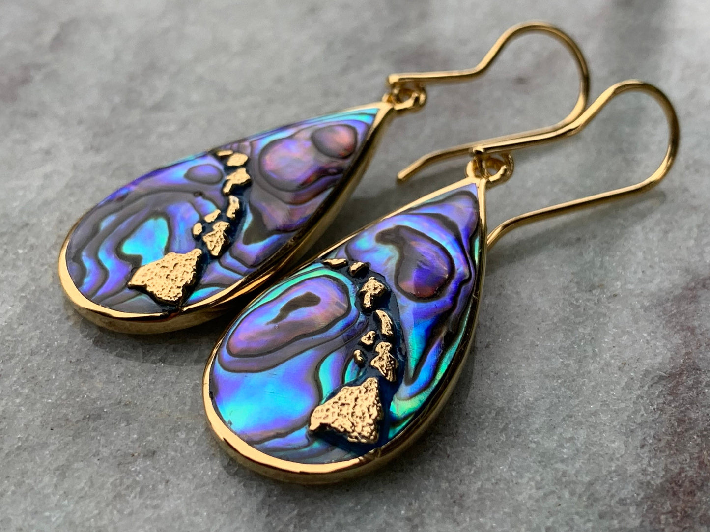 Hawaiian Islands Chain Earrings. Kauai, Oahu, Maui, Big Island of Hawaii. Silver, 18k Gold, Abalone Paua Shell.
