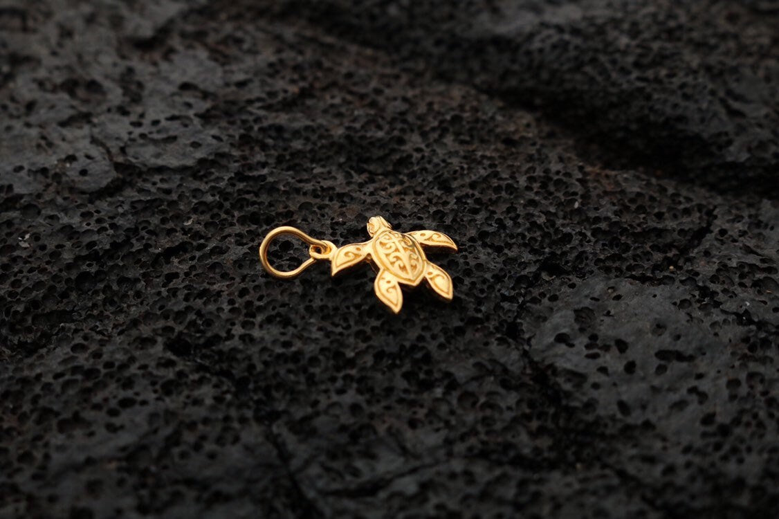 18K Gold Vermeil Turtle Necklace Pendant