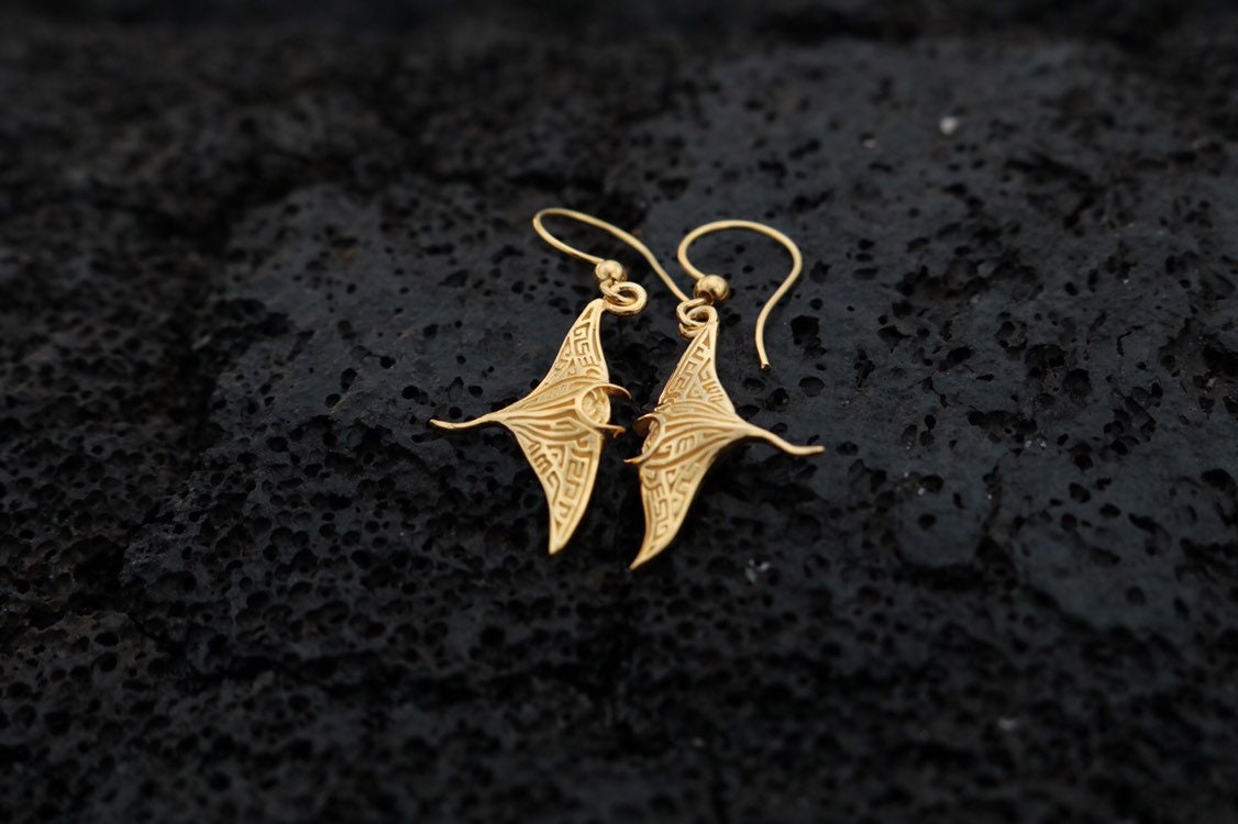 18K Gold Vermeil Manta Ray Earrings.