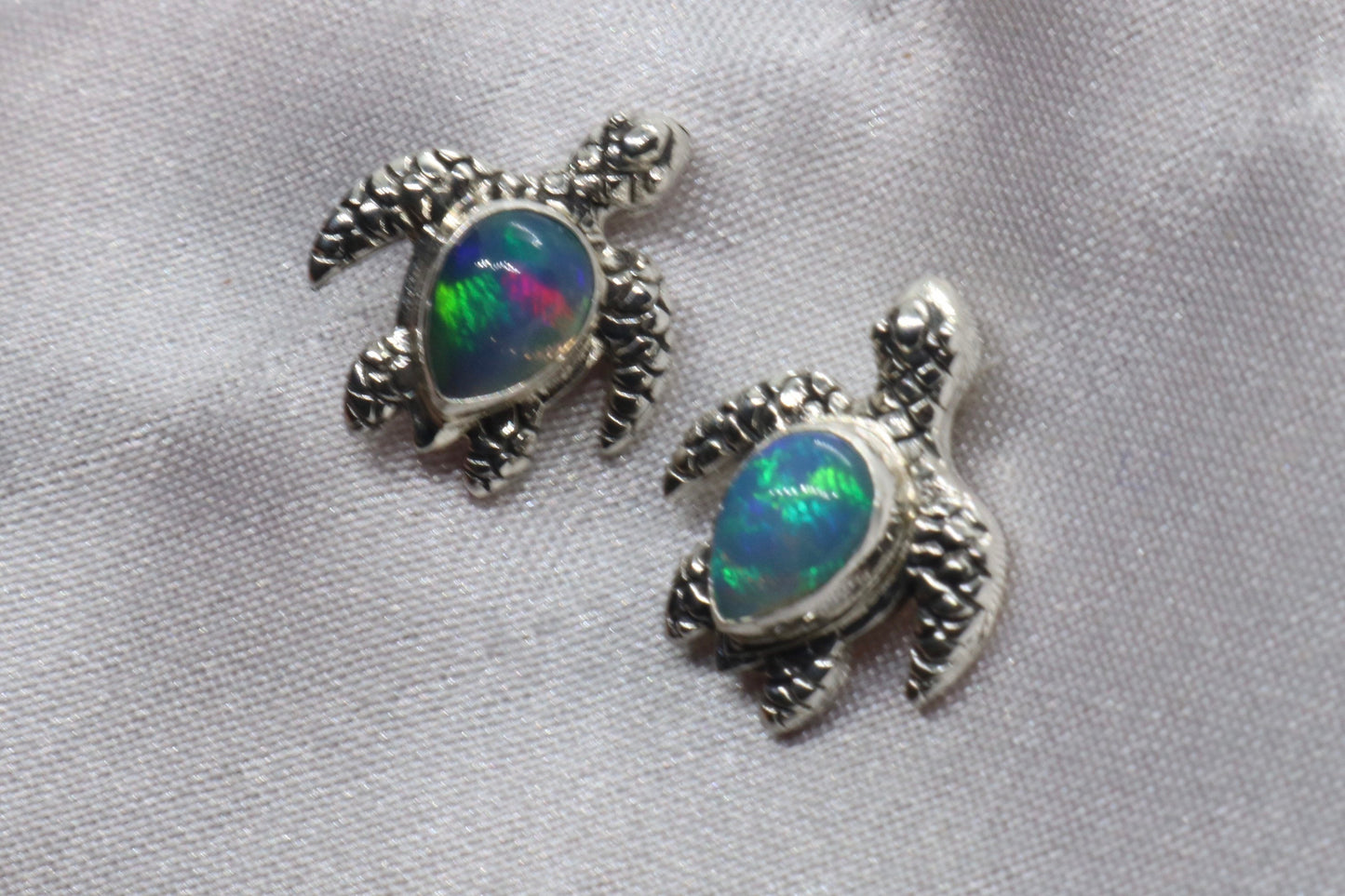 Opal Turtles Hawaiian Honu Silver Mother of Pearl Stud Earrings