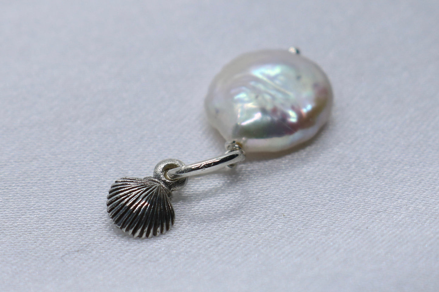 Sea Shell Pearl Silver Charm Pendant Necklace Jewelry