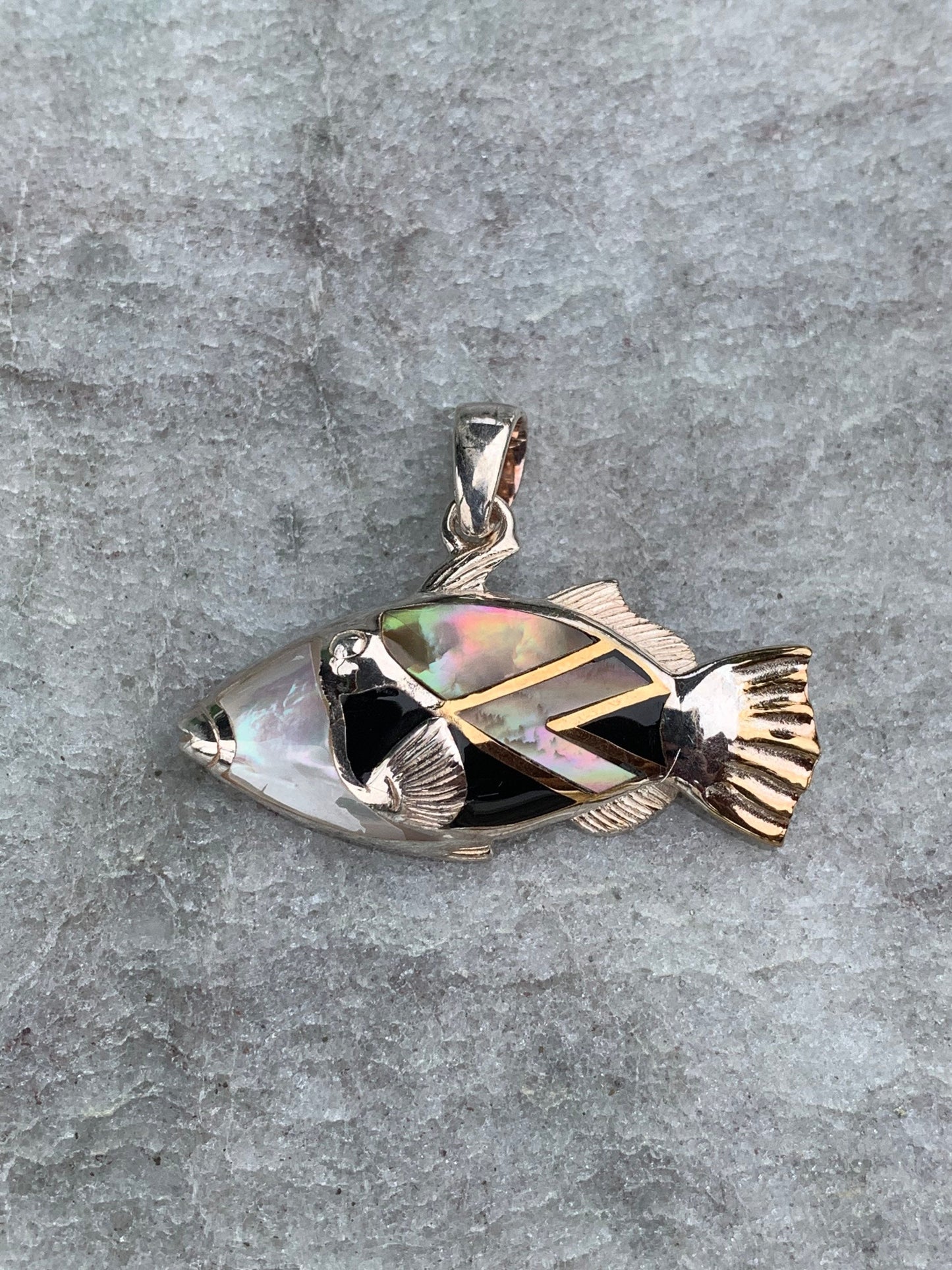 Humuhumunukunukuapua’a (Trigger Fish) Hawaiian State Fish Necklace Pendant. Silver, Mother of Pearl, Black Lip Oyster Shell.