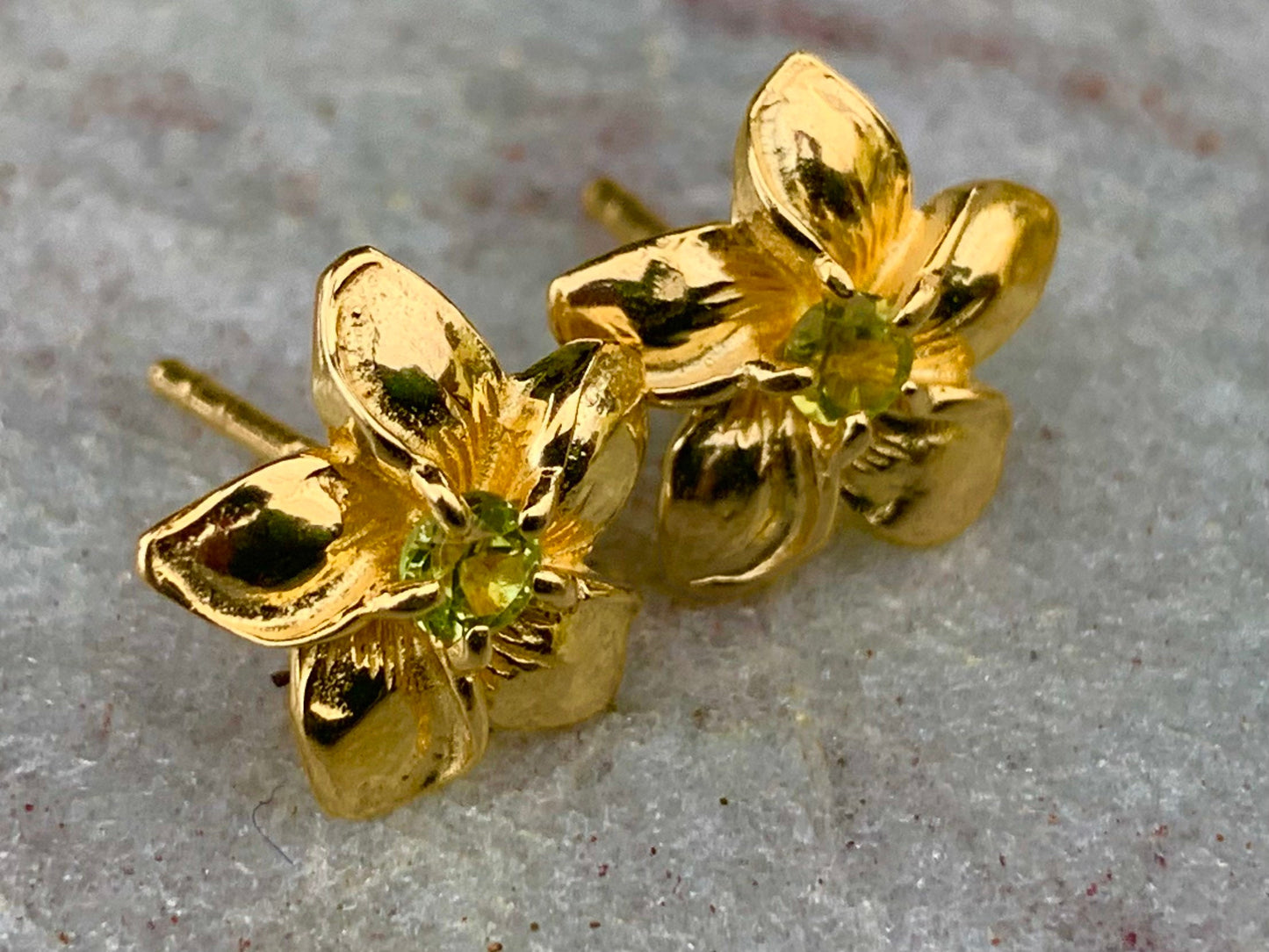 Plumeria Flower Gold Vermeil Earrings Studs. Peridot.
