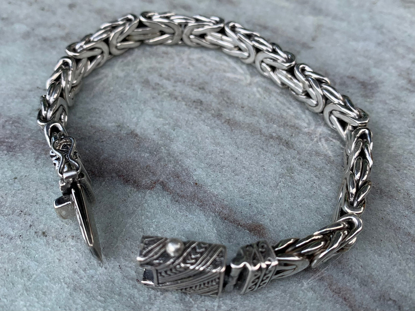 Hawaiian Tribal Byzantine Bracelet, 9mm. Sterling Silver.