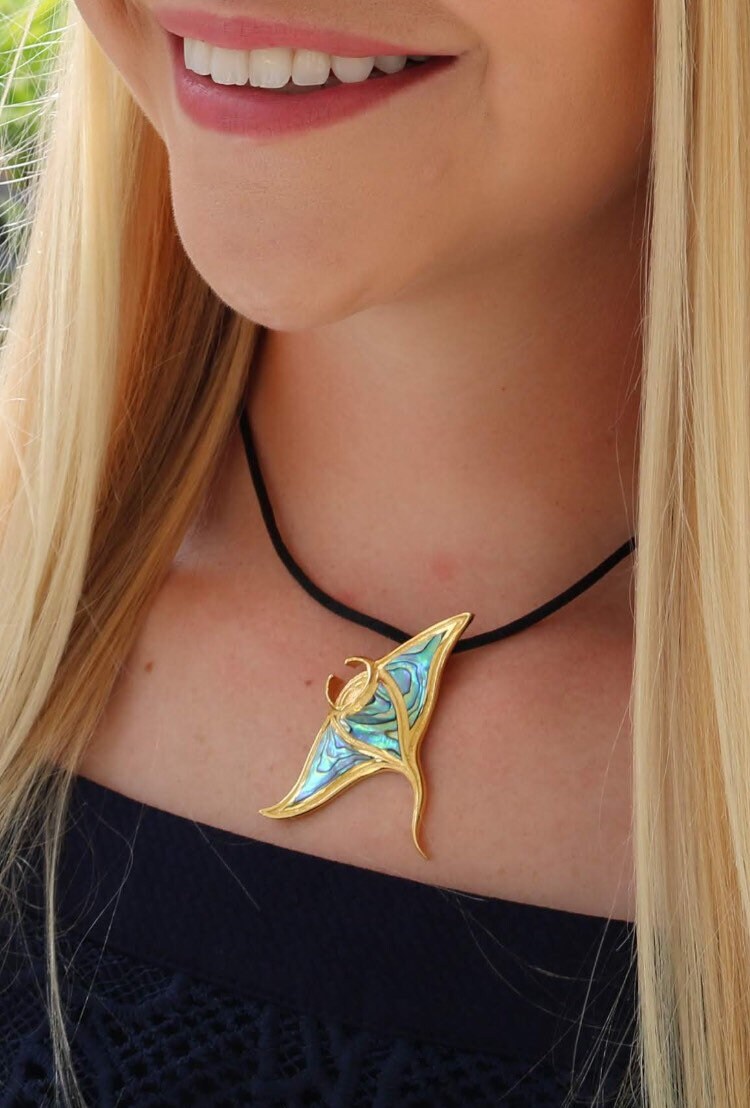 18K Gold Vermeil Manta Ray Stingray Necklace Pendant Handmade | Abalone | Paua Shell | Sterling Silver