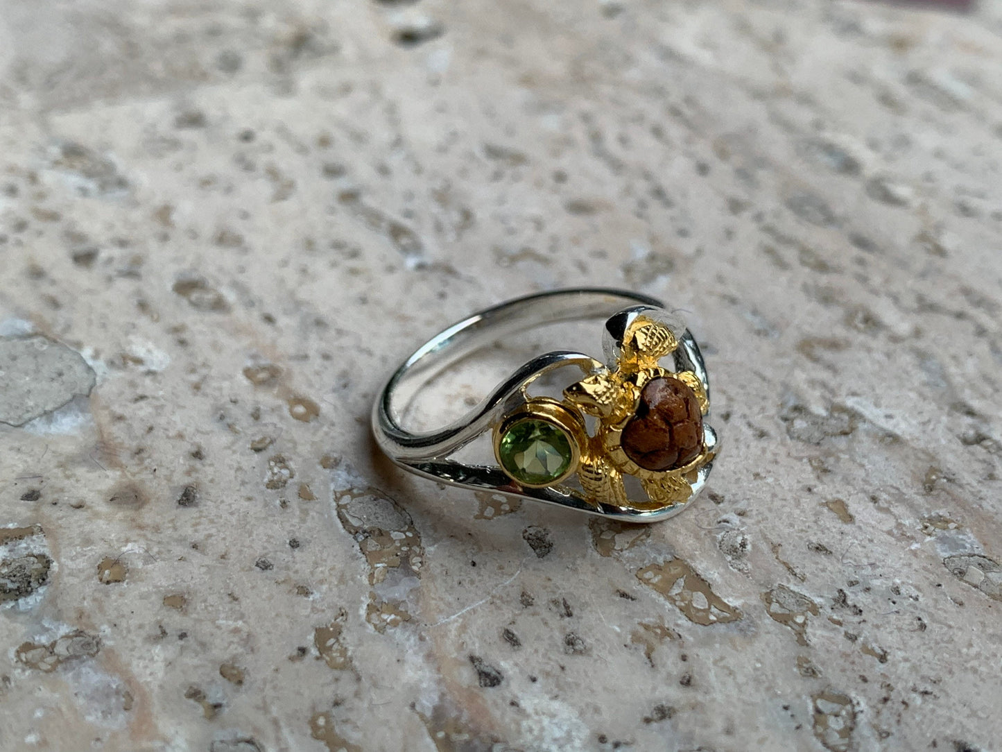 Turtle ring. Peridot, silver, gold, Hawaiian Koa Wood.