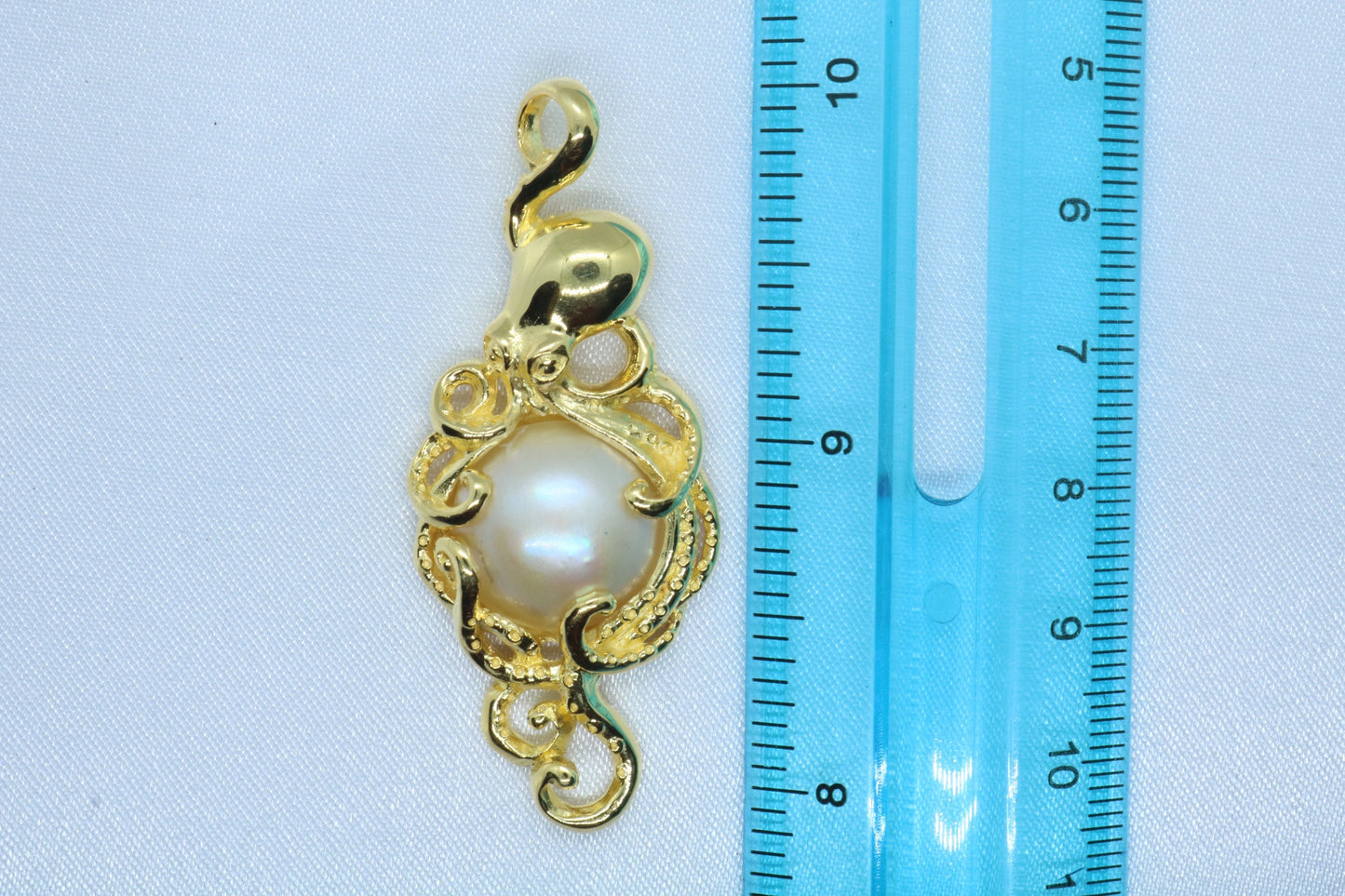 Octopus Hawaiian He’e 18k Gold Vermeil Mabe White Pearl Necklace Pendant