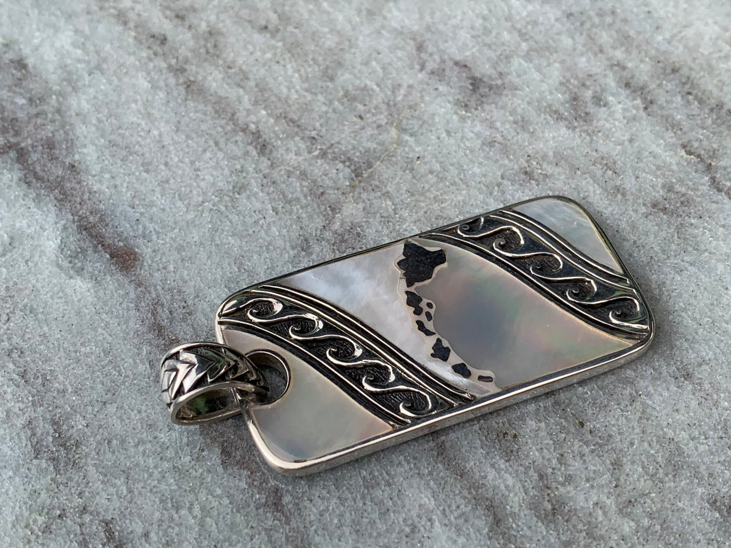 Hawaiian Islands Tribal Design Pendant Necklace. Sterling Silver, Mother of Pearl.