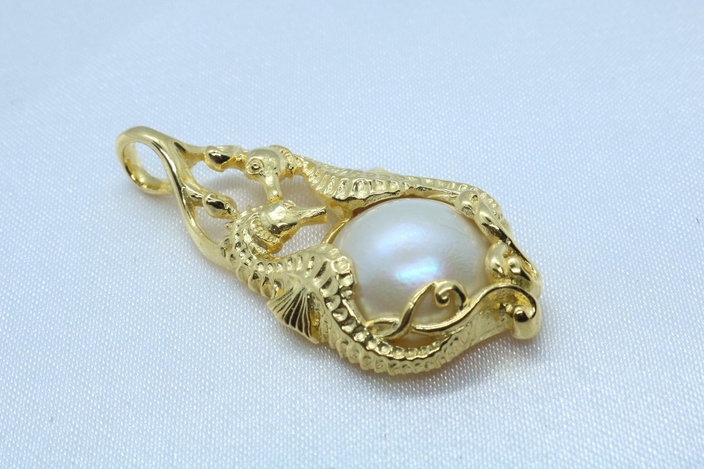 Seahorses 18k Gold Vermeil Mabe White Pearl Pendant Necklace