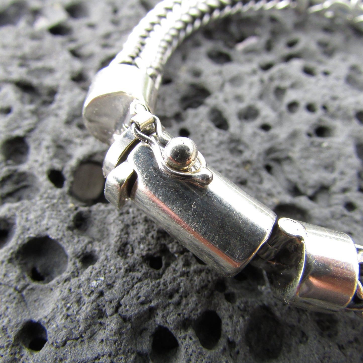 Turtle and Manta Ray Bracelet | Sterling Silver | Peridot | 7 inch | Ocean | Beach | Gift | Jewelry | Handmade | Unique